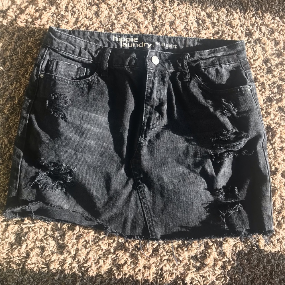 Black Mini-Skirt